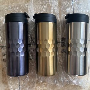 Gold Primula 18 Oz Mug